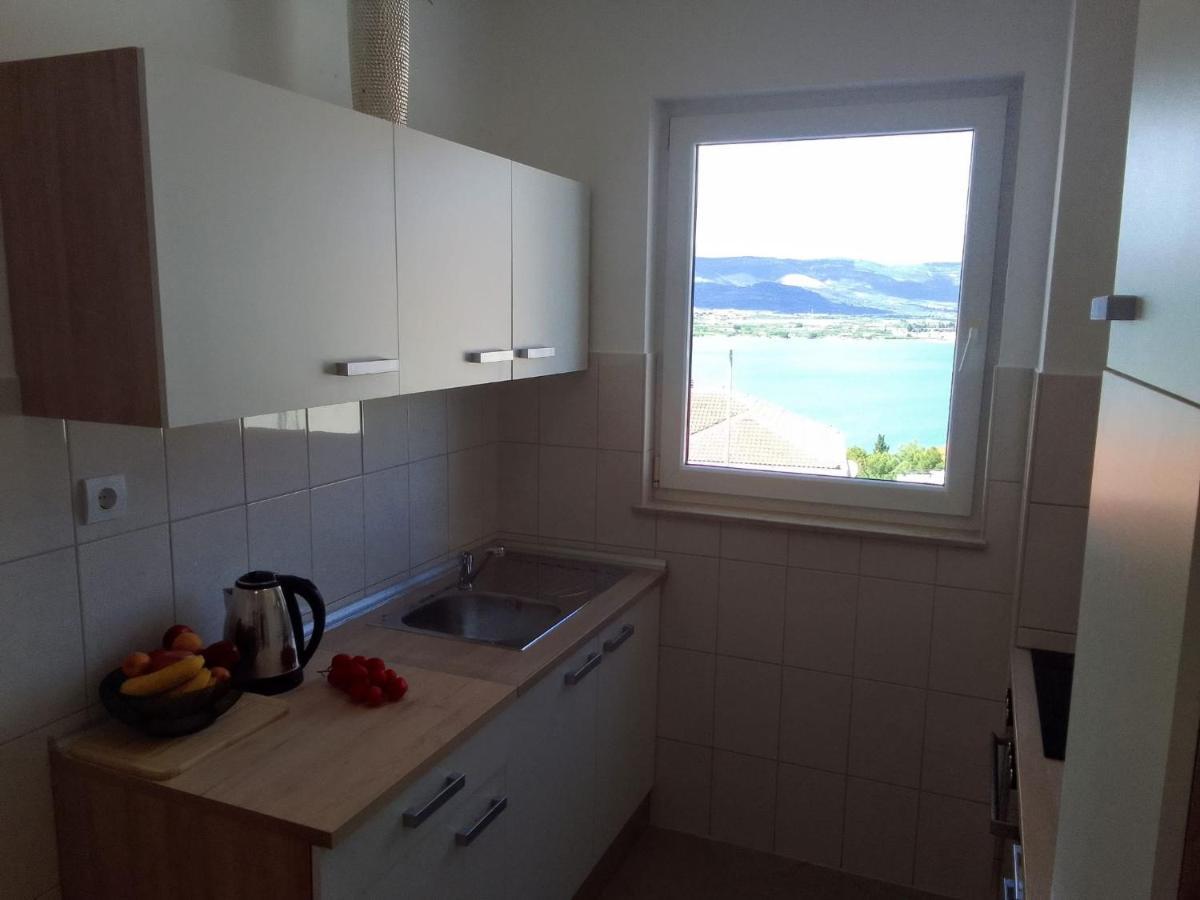 Apartment Paradise Трогир Экстерьер фото